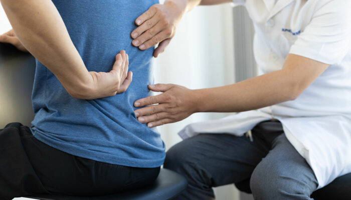 5 signs of osteoporosis that shouldn’t be ignored