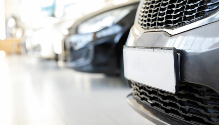 6 tips to sell a used car for a great value online