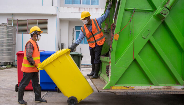 5 benefits of hiring professional junk removal services